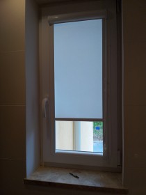 Okno po zamontowaniu rolety.Nowodwory Biaoka